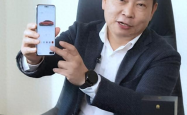 三孔屏背后的秘密：华为Mate70Pro+为何与众不同？