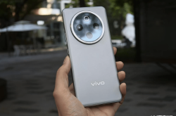 电量焦虑不再有？vivo Y300 Pro能否成为你的续航救星？